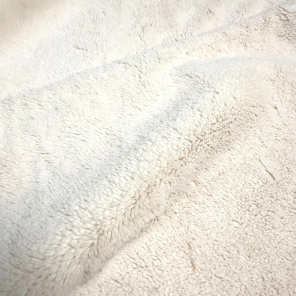 2 Pottery Barn Ivory Faux Fur Square Pillow Cover 24x24 Cream Soft Cozy Plush